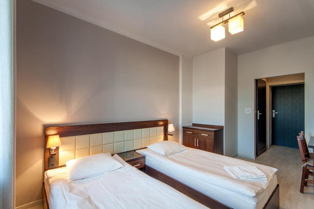 Avion Hotel Świdnik 部屋 写真